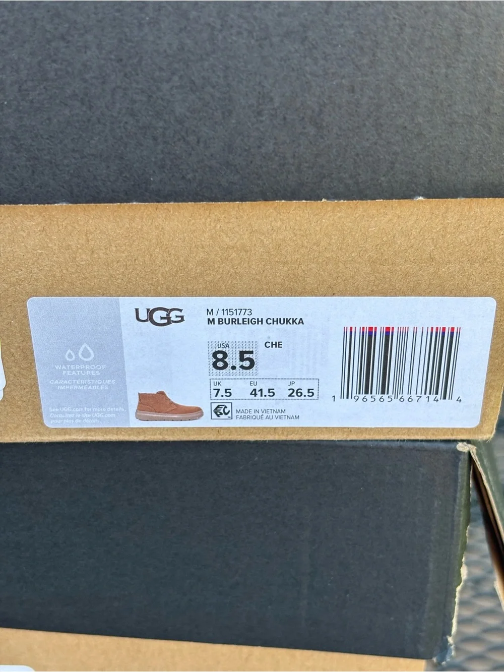 UGG Burleigh Men’s Size 8.5 ‘Chestnut’ Suede Chukka Boots BRAND NEW | 1151773